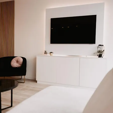 Appartement Centre Bayview + Free Parking