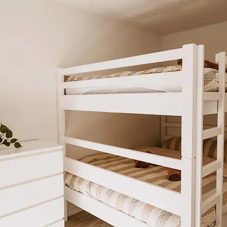 Centre Bayview + Free Parking Apartment Ostend