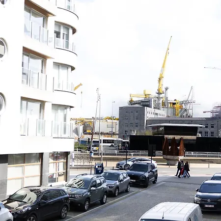 Centre Bayview + Free Parking Lejlighed Oostende