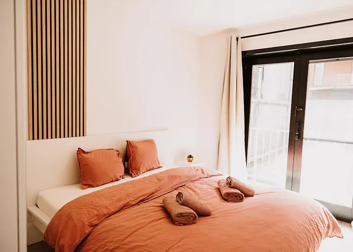 Apartment Centre Bayview + Free Parking *